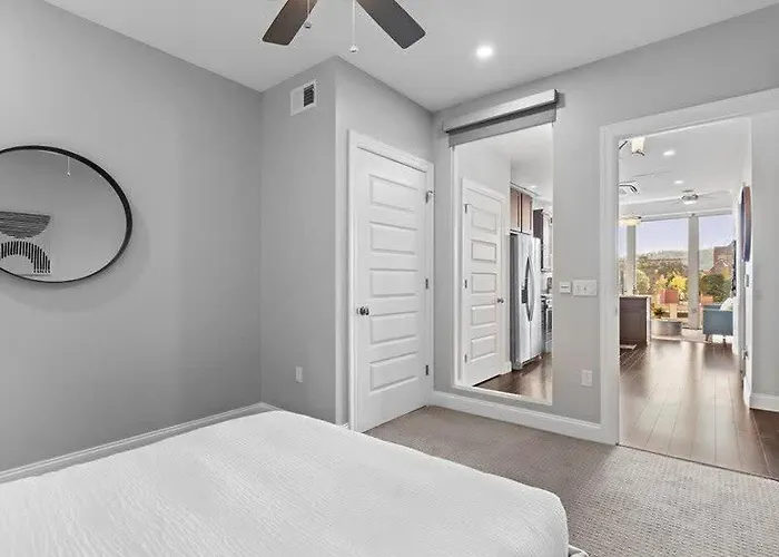 Apartment Cozysuites Trendy 1br Ppg Paints Arena Pitts