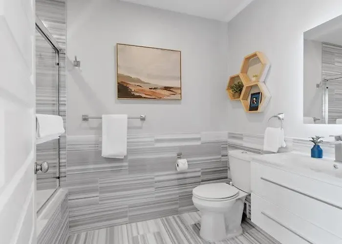 Cozysuites Trendy 1br Ppg Paints Arena Pitts Apartment