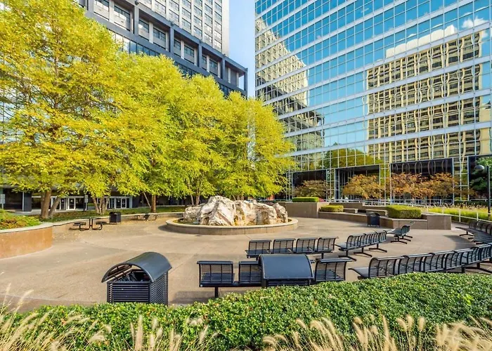 Cozysuites Trendy 1br Ppg Paints Arena Pitts Apartment Pittsburgh